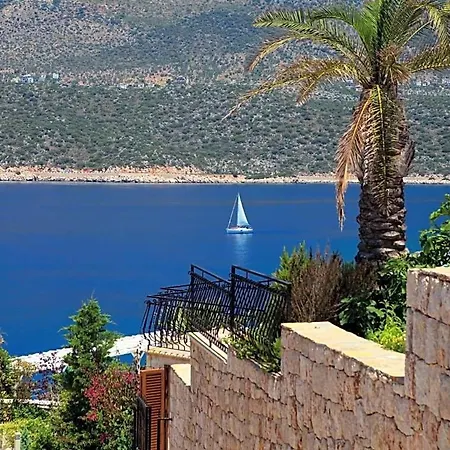 Yenikoy Sleeps 8 Pool Air Con Wifi Вилла